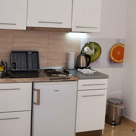 Iva Apartmani Tribalj エクステリア 写真