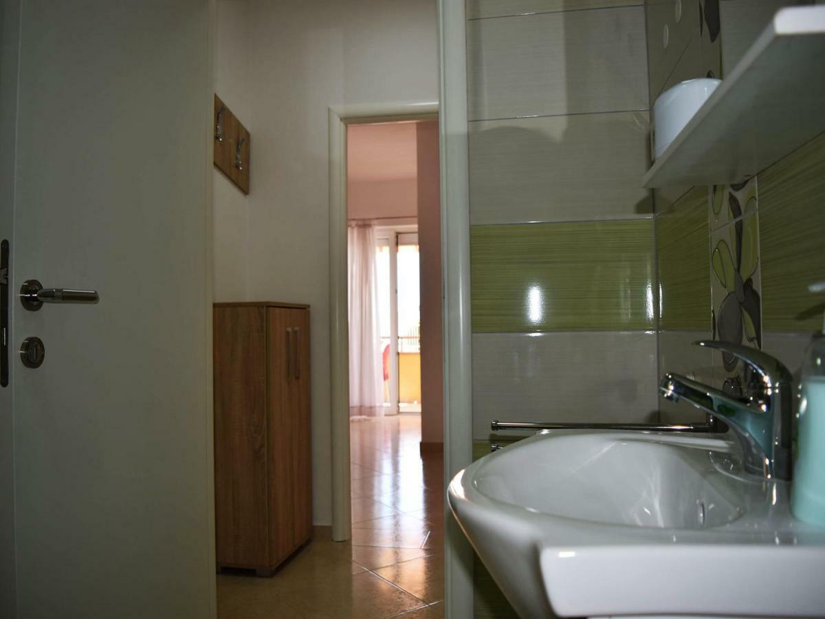 Iva Apartmani Tribalj エクステリア 写真
